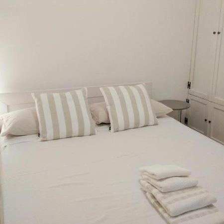 Rooms Livia Trogir Bagian luar foto